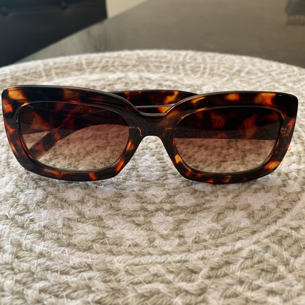 Nine West rectangular shape sunglasses, too small for me. Never worn out.